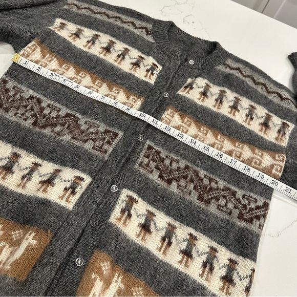 Vintage Women Chunky Handmade Alpaca Wool Cardigan Sweater Sz L Grandma Cottage - Picture 9 of 11